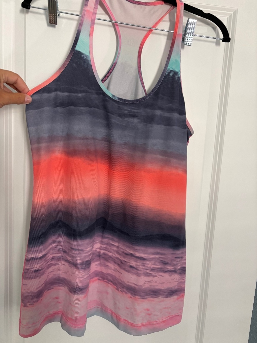 Lululemon tank